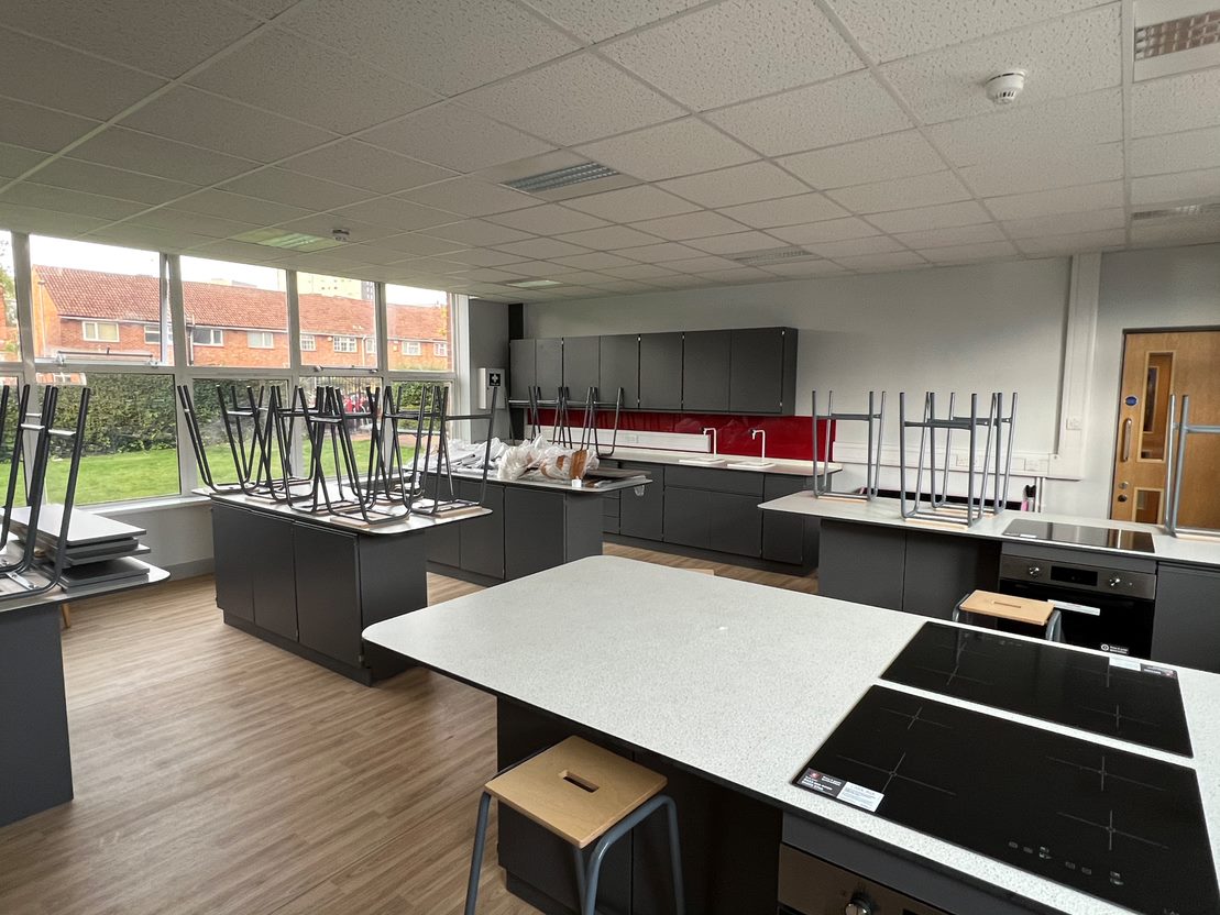 interior_of_practical_room