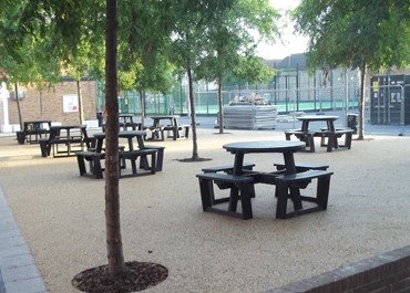 External_seating_area