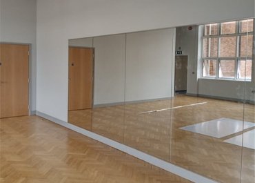 interior_of_dance_studio